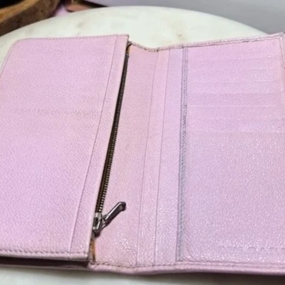 BVLGARI Pink Wallet - Picture 5 of 5